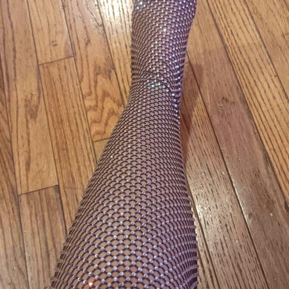 Steve Madden Glittering Black and Silver Heels - Picture 8 of 9